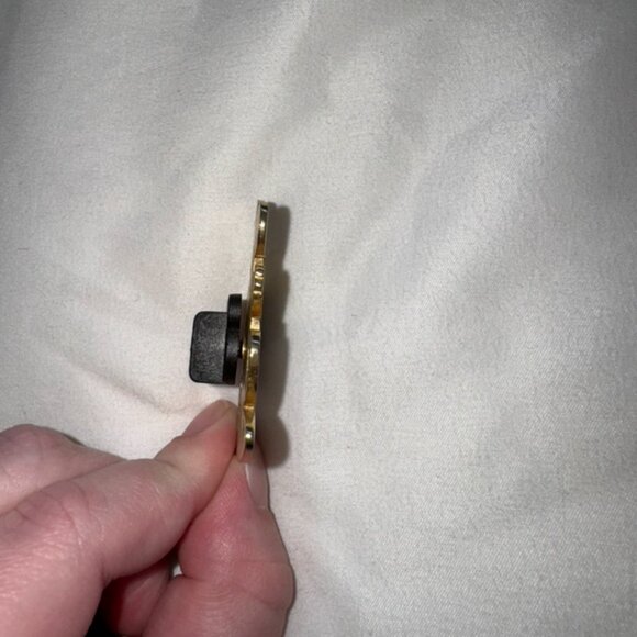 EUC, Disney Go Minnie and Cat in Teacup Pin, Minnie Mouse + Figaro, Pink Black - Picture 11 of 12